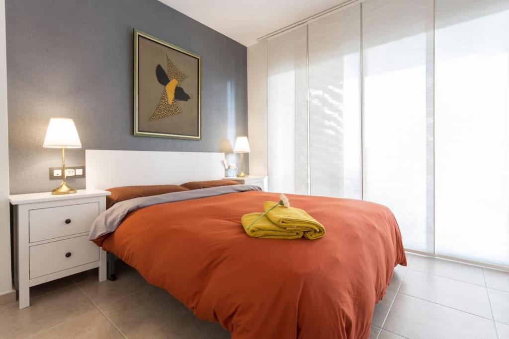 Piso De 2 Habitaciones, 3 Piscinas Y Cerca Del Mar Rosas Exterior foto